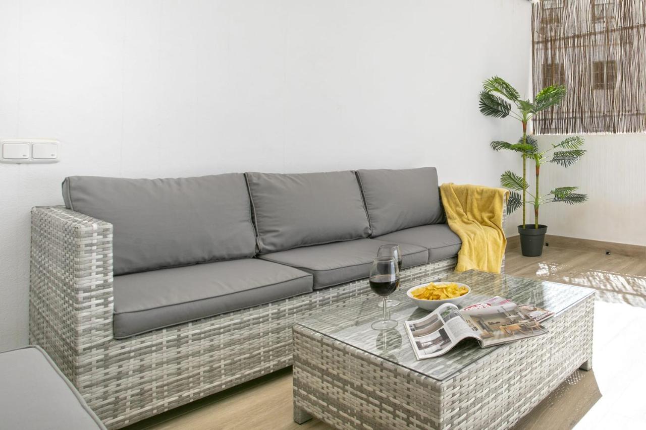 Precioso Apartamento Con Patio Málaga Eksteriør billede