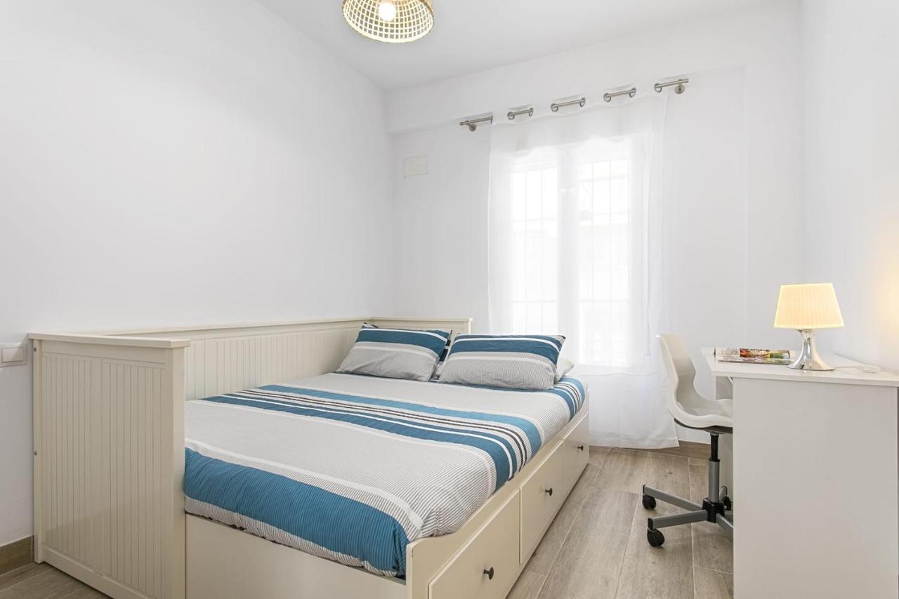Precioso Apartamento Con Patio Málaga Eksteriør billede